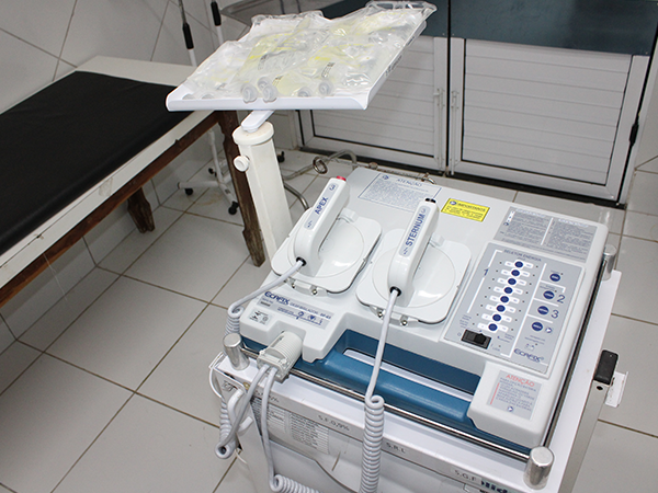 Saúde de Novo Oriente adquire Eletrocardiograma e Desfibrilador para Hospital Municipal